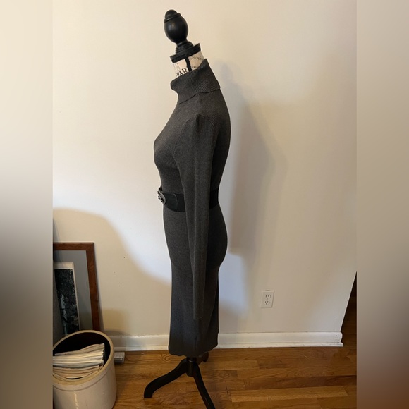 🩶Gray Women’s Form-Fitting Sweater Dress🩶 - Picture 2 of 7